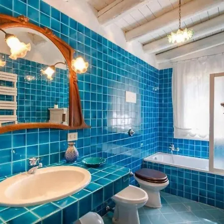 Semesterbostad Casa Rotondo